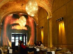 Restaurante Largo
R. Serpa Pinto
http://www.largo.pt/

今日のランチはここ。