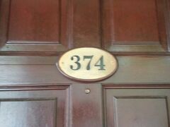 宿泊先は別棟のフェデラルヴィラ374号室。