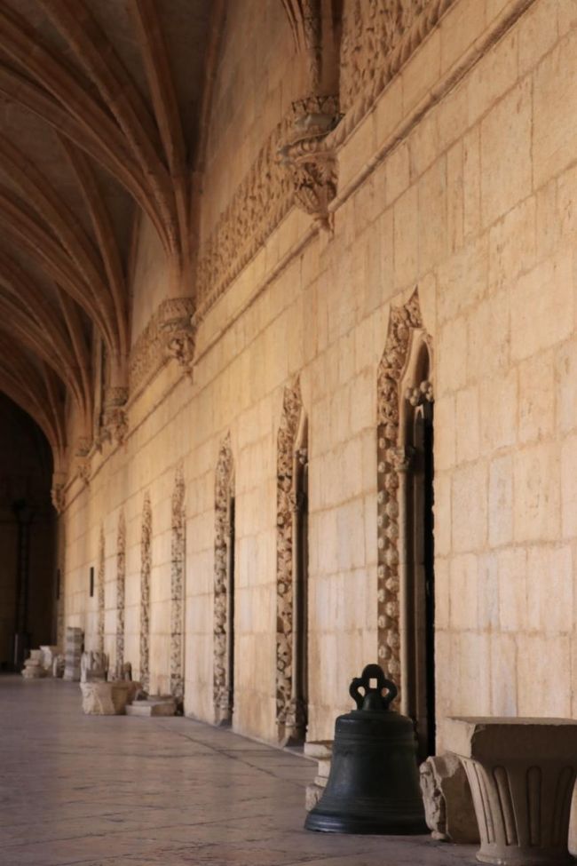 遺跡の一部かな？