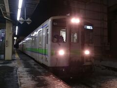 2017.01.01　南千歳
ここで乗り換えた方が札幌にだいぶ早く着く。