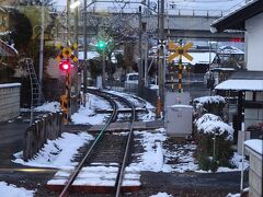 岩代清水駅停車中。