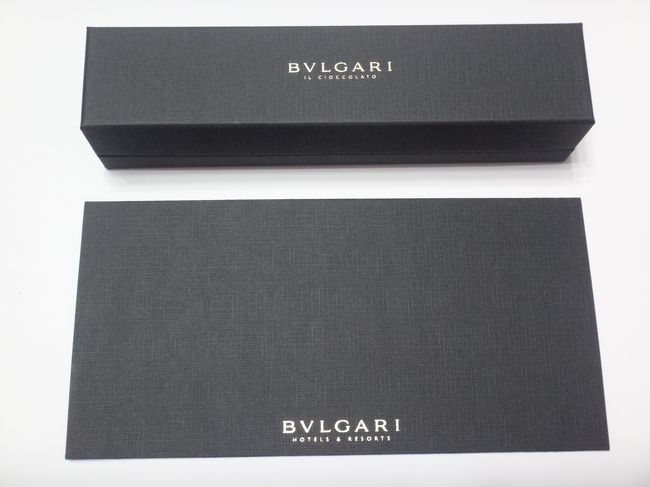 「ブルガリ」の福袋の中身の写真。