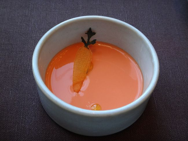 キャロットのパンナコッタ。やや甘めです。