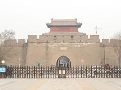 かつて北京と華中・南などを結ぶ交通の要衝だった盧溝橋の橋頭堡として、1640年（明代）、永定河の東岸につくられた宛平県城。