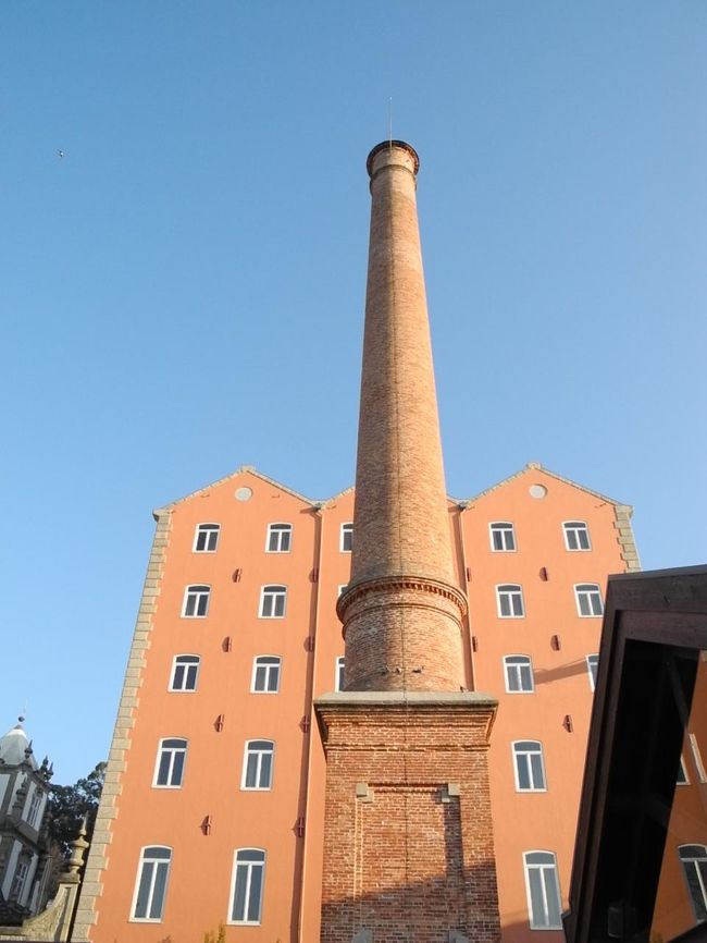 私たちが泊まったのはこちらの新館。<br />渡り廊下でフロントのある本館とつながってます。<br />