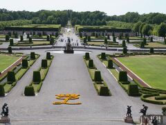 ドロットニング宮殿の中から