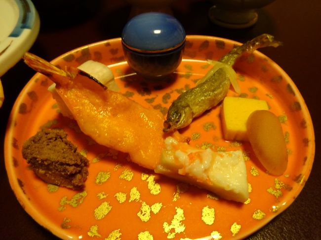 八寸。<br />豆腐の味噌漬けや、からすみ、かぶら寿司などお酒の進むラインナップ。