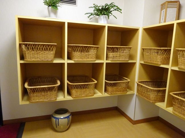 ちなみにお風呂は温泉ではありませんが、男女別の大浴場があり、