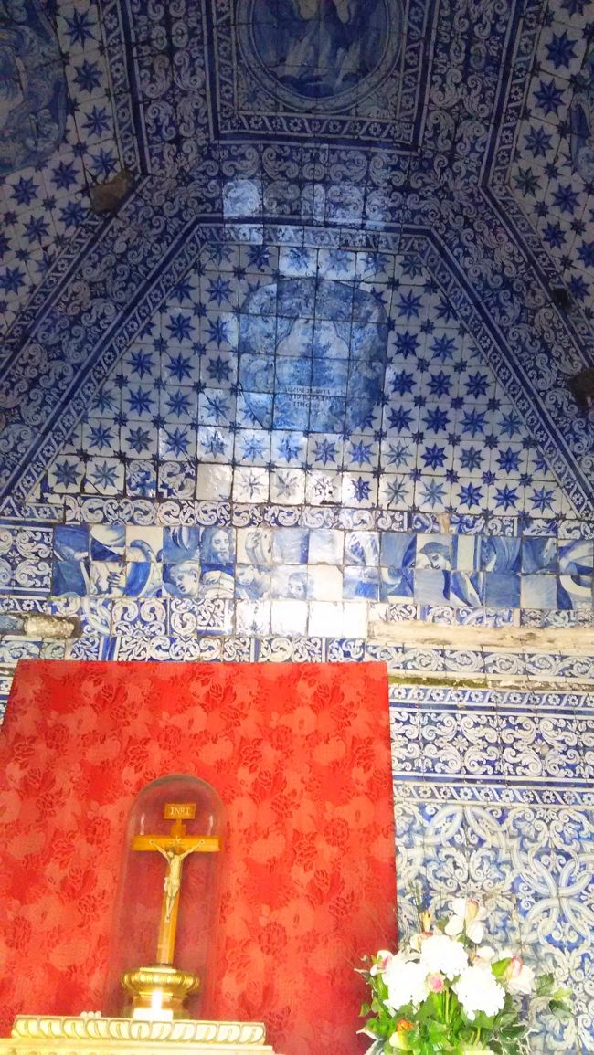 このアズレージョは綺麗でした。