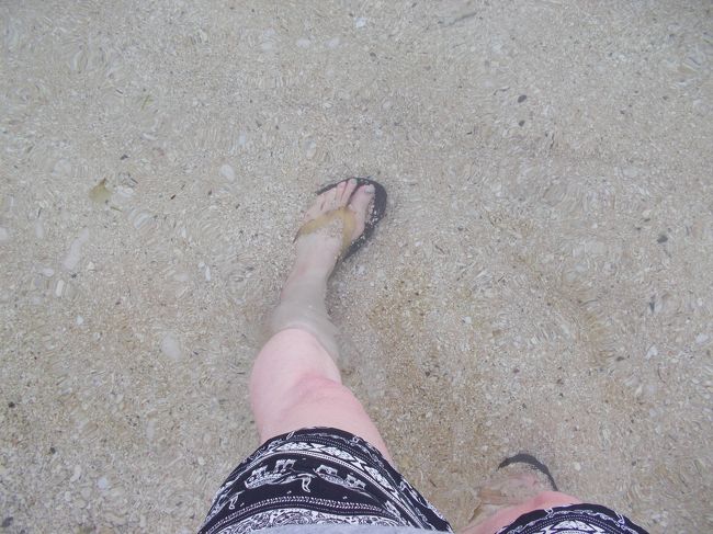 朝食後はさっそくビーチへ！