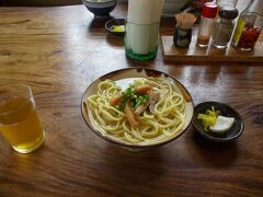 営業時間が短くてなかなか行けなかったお店へ。
素朴な味です。