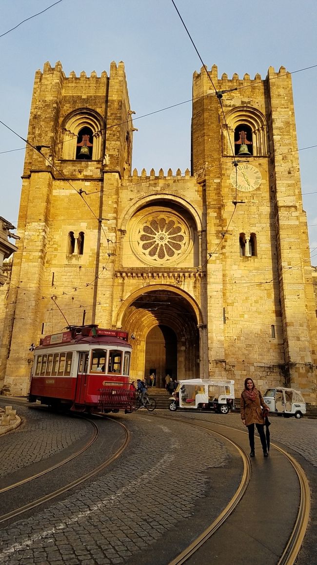 セと呼ばれるカテドラル？<br />有料なので外から。このいかにもと<br />呼べる感じ。 観光アイテムとして<br />外せませんね〜。