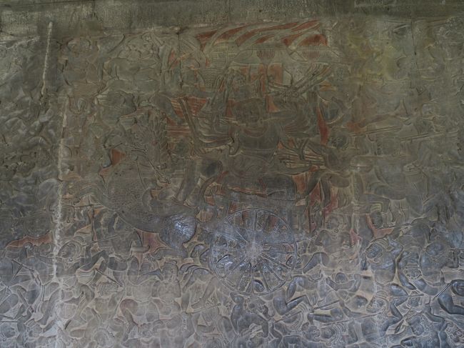 ハヌマーン軍に対する20の腕と10の頭を持つ魔王ラーヴァナ。