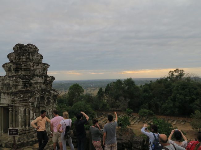 この旅を締めくくるシーンがこれじゃいささか残念だが17：45頃、このあたりで下山することにした。