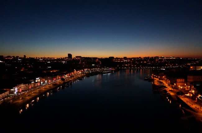 こういう写真を後で見ると、やっぱり一眼レフがほしくなります。(私のカメラはミラーレス一眼。)