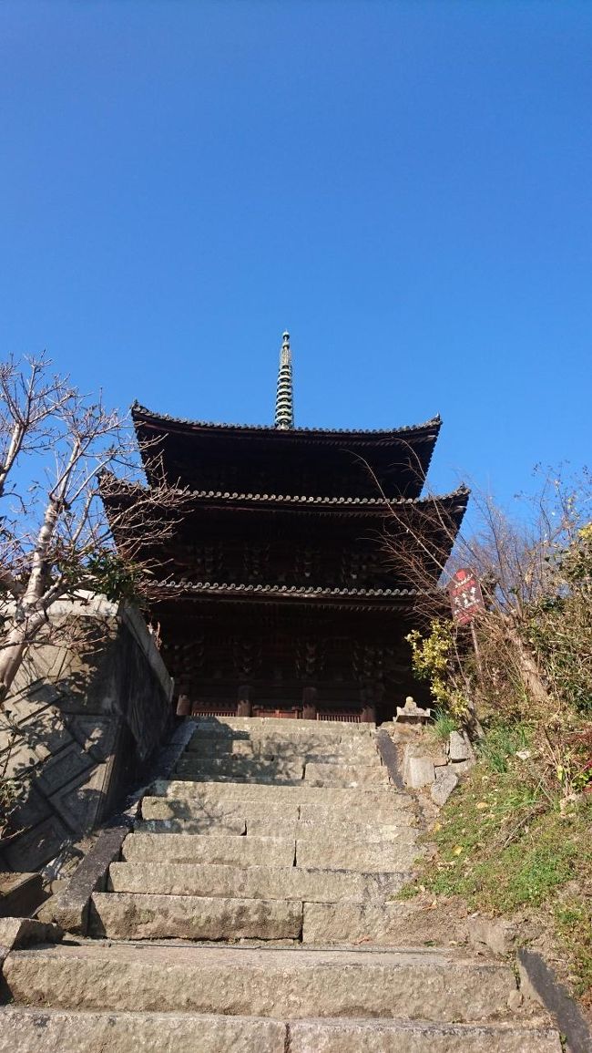 雲ひとつない青空。<br />