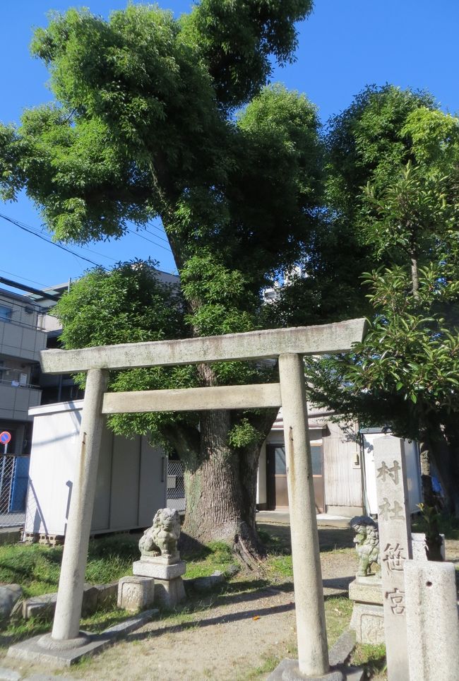 これで、笹社の紹介はおしまいです。紹介を端折りましたが、『笹社境内祭神(祭日)』のタイトルがあった案内看板の横に、『中村宗十郎の出生地』の立看板がありました。中村宗十郎、本名藤井重兵衛は天保6年(1635年)に、この地で風呂屋啓助の子として生まれました。17歳になると旅役者嵐亀太郎に入門し、名古屋で芝居に出演していました。その後大阪で二代目中村翫雀の弟子となり、慶応元年(1865年)に中村宗十郎を名乗りました。彼は、九代目市川団十郎と同じ待遇を受けたとされます。