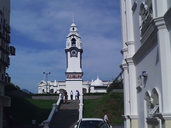 イポー最終日<br /><br />イポー最終日の昼食は、バーチ記念時計塔横のフード・コートでいただきました。<br /><br />