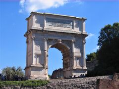 ティトの凱旋門
Arco di Tito

完成は西暦８５年！信じがたい！！！

そういえば、モーツァルト最後のオペラは皇帝ティトを題材にした。