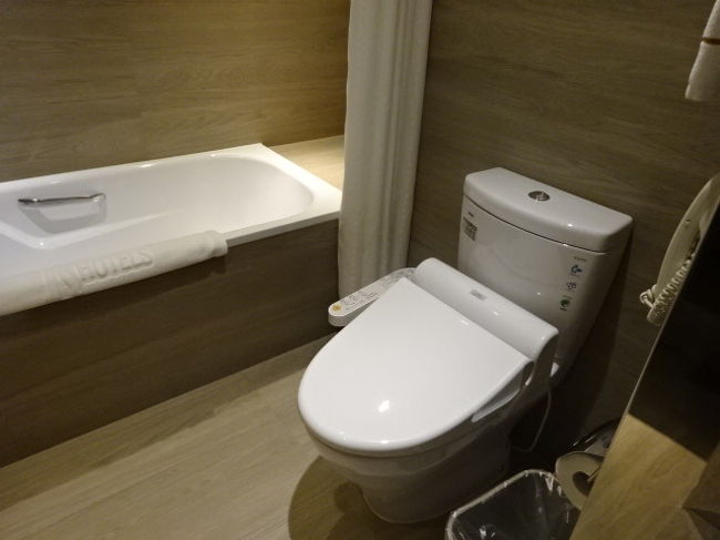 ウォシュレット信仰のある夫。夫との旅行では必須条件です。