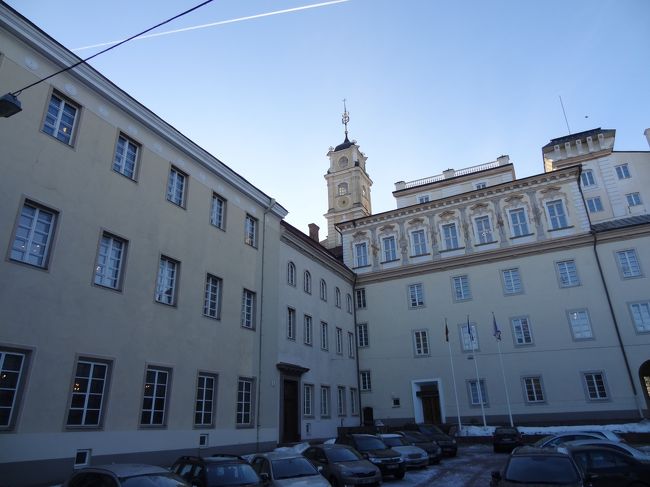 ヴィリニュス大学。<br />日本人の留学生も在籍しているそうです。<br />こんな素敵なところでのキャンパスライフ…憧れるわ～