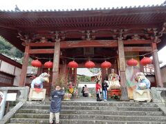 興福寺。

中国僧の真円により創建されたお寺です。

長崎はキリスト教遺産も多いし、ランタン祭りに代表される中国遺産も多いし、インターナショナルですね。