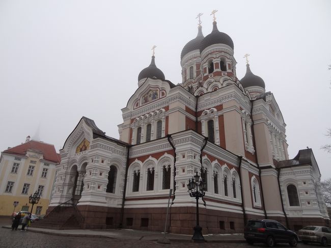 ロシア正教の教会<br /><br />中ではミサをやっていました。