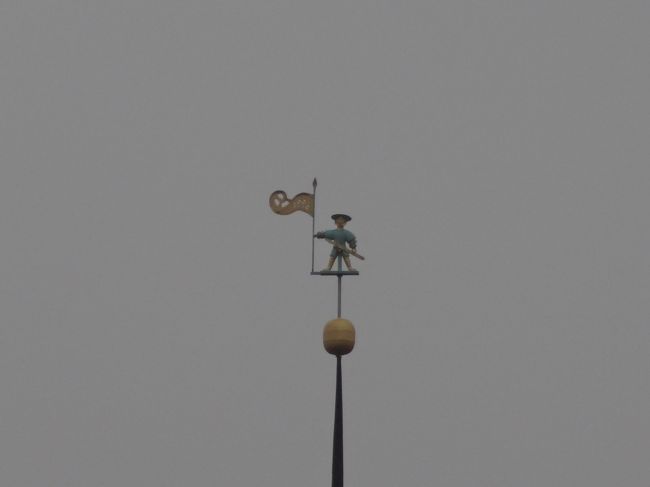 風見鶏ならぬ風見トーマス。