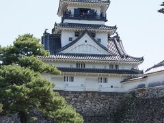 天守閣を見て、時間の関係上、高知城はここでおしまい。