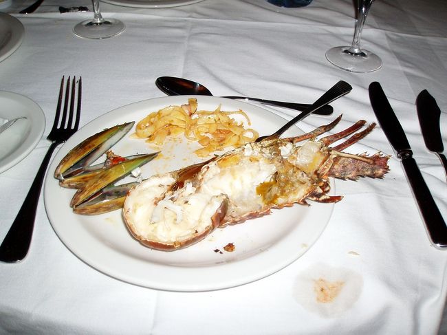 フレンチポリネシアで初めての夕食。<br />ロブスター大変おいしかったです。