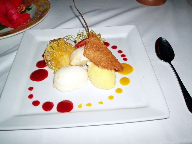 こっちは、奥さんが頼んだデセール。