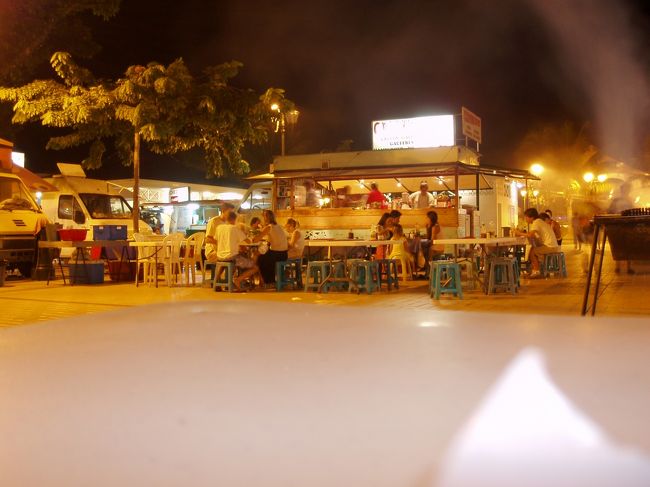 ルロットで夕食。