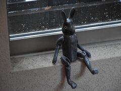 やっと宿へ到着。
雨が降ってきました。