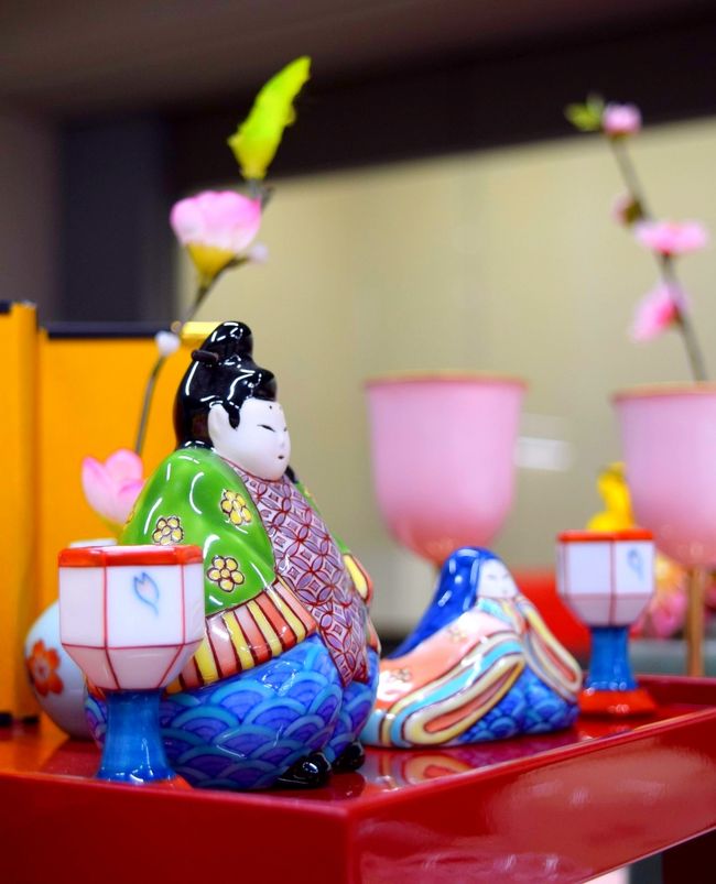 雛人形　伊万里焼（鍋島焼）伝統雛人形 陶器製 桃の節句 | 畑萬陶苑 ONLINE SHOP