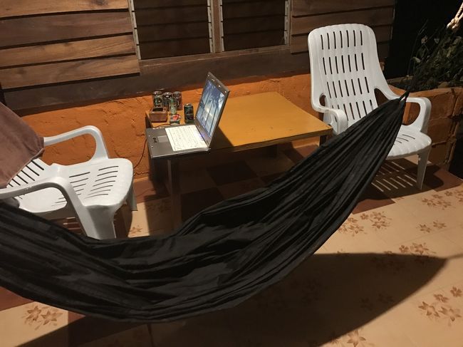 朝や夜はハンモックでゆらゆら<br /><br />日本から蚊取り線香たくさん持ってきたけどそろそろなくなりそう<br /><br />夜はあまり蚊がいないような気がします、吸われないから笑笑 体質かな？
