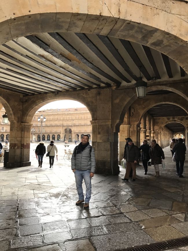 ホテル入り口の近く。<br />マヨール広場の入り口。