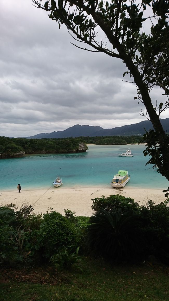 お次は、とてもメジャーな川平湾！<br /><br />なんなの、この美しさはっっ(*゜Q゜*)