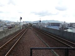 栗林公園を見学した後は栗林駅へ。
ここから高徳線の特急で池谷へ、鳴門線に乗りかえ終点鳴門で下車する。