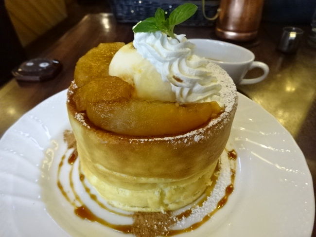 季節限定のコレを食べたりして。