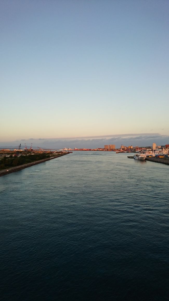 今日もいい天気だー！<br /><br />楽しい一日になりそう((o(^∇^)o))<br /><br />と思いきや、もう帰らなくてはならないという事実を思い出し、残念感が半端ないです。