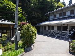 富山といえばクスリ。
富山の薬に関する学習をしたかったので呉羽山公園の麓にある売薬資料館を訪れた。