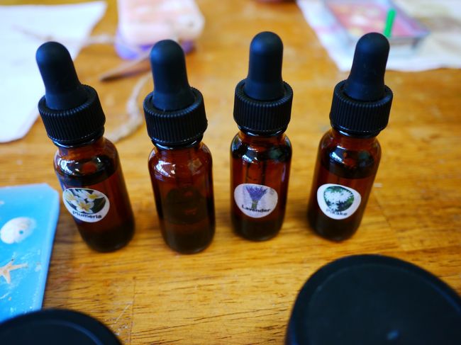 香りは４種類でした<br /><br /><br />マンゴー・パイナップル・プルメリア・ラベンダーだったかと<br /><br /><br />子供達がそれぞれ好きなのを選びました<br />