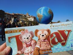 １０：４０

シーに到着後、コインロッカーに荷物を預けてインパです☆

今回のTodayはSweet Duffyコスチュームのダッフィー＆シェリーメイ(*´ω｀*)