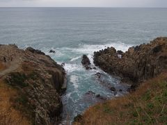 名勝、東尋坊に到着。