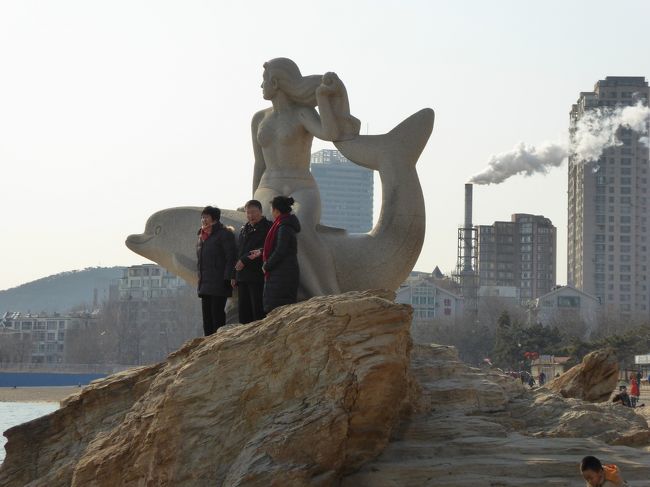 人魚像もあり観光スポットになっています