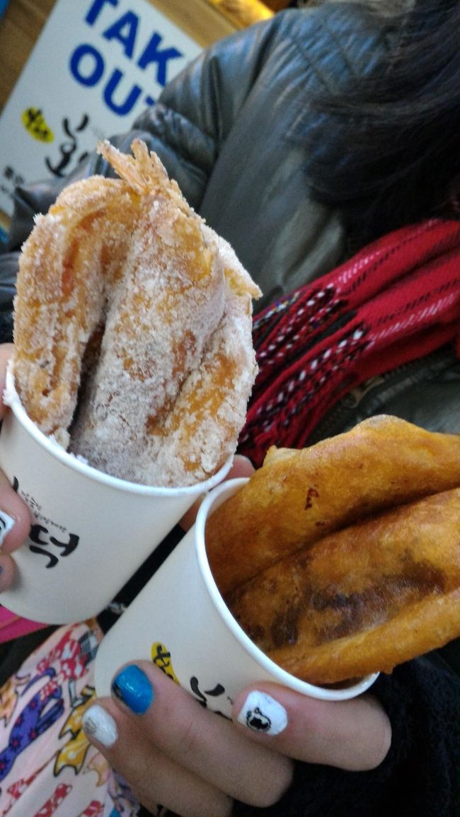 お腹いっぱいなのに、まだ食べます(笑)