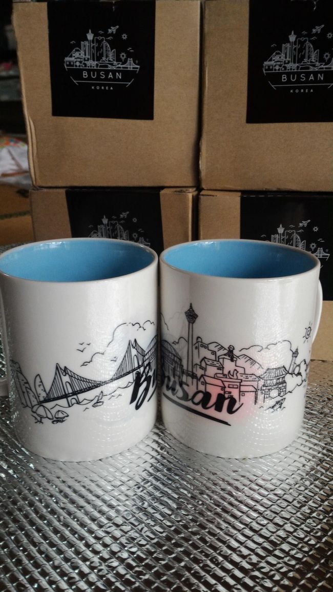 こちらのマグカップが貰えました！<br /><br />至れり尽くせり♪<br /><br /><br />残ったカード残は、空港のコンビニで消費(笑)<br />