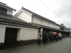 萩焼のお店もありましたが、良いものには手が出ない。