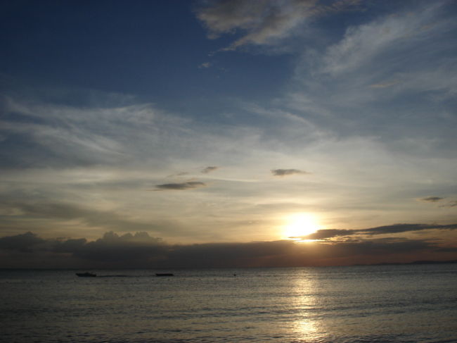 夕陽がきれいです