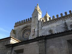 Catedral de Évora
エヴォラ大聖堂

１２，１３世紀に建設された。